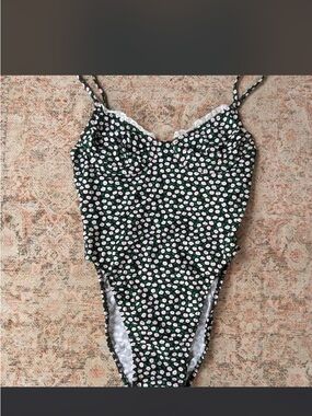 Raisins Green Floral One-Piece Swimsuit with White Daisies